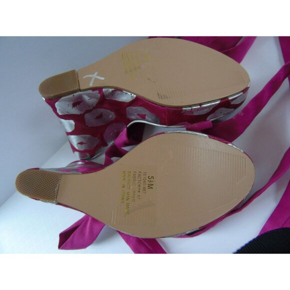 Colin Stuart Pink Silver Platform Shoes Strappy Fabric Kisses Size 5 1/2 M - Picture 4 of 8